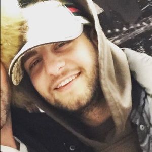 Meet your Posher, Andrew